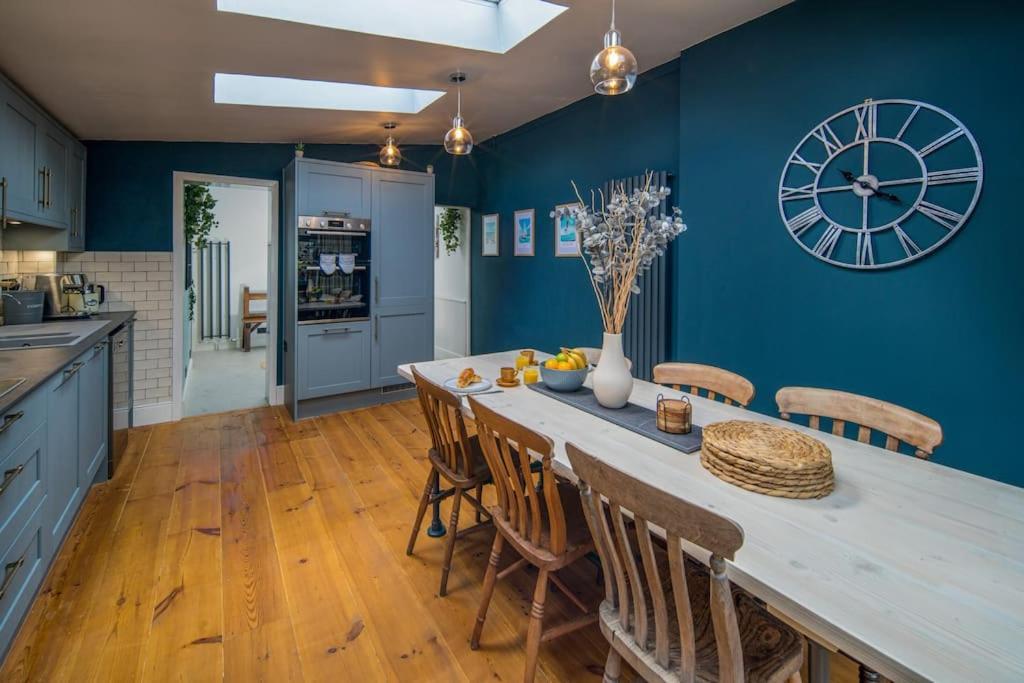 Captain'S Cottage - Central West Cowes - Spacious, Entire 1-Bed Home Buitenkant foto