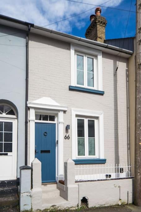 Captain'S Cottage - Central West Cowes - Spacious, Entire 1-Bed Home Buitenkant foto