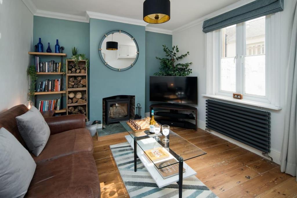Captain'S Cottage - Central West Cowes - Spacious, Entire 1-Bed Home Buitenkant foto